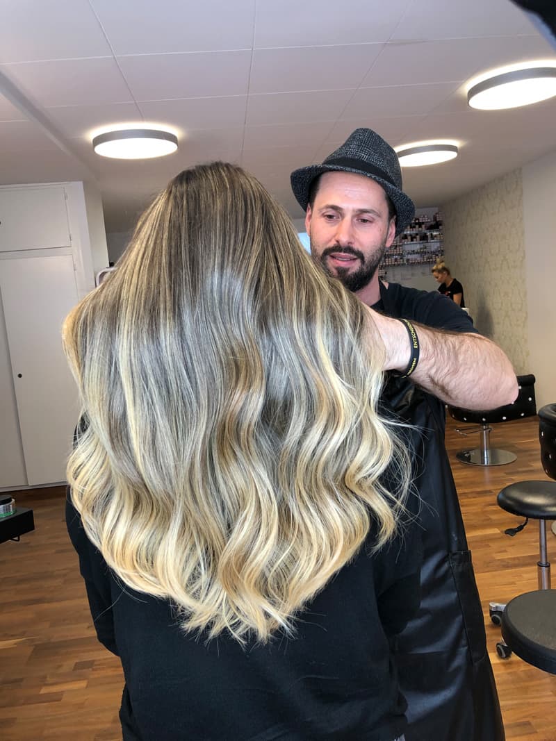 Haare färben Coloring Ergebnis - Colorist Basel